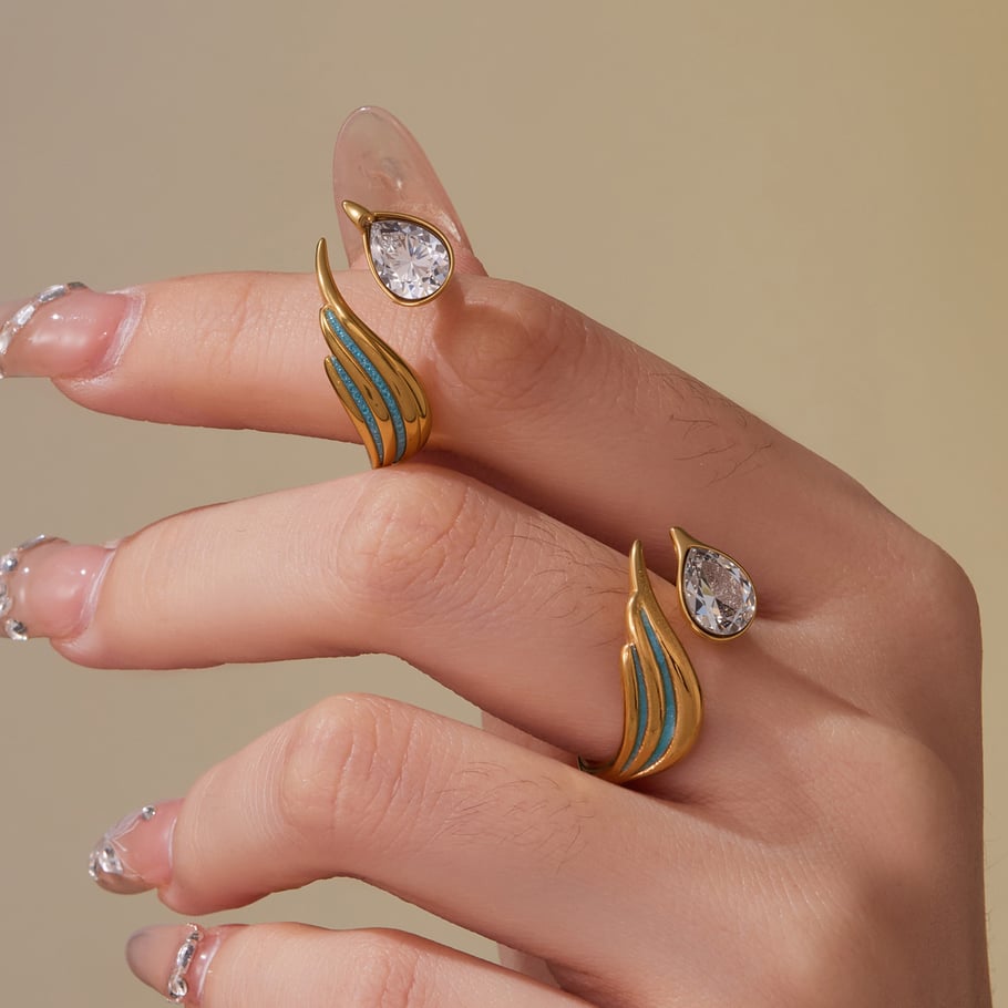 1 Piece Elegant Wings Stainless Steel Gold Color Zircon Women's Gemstone Rings Picture4