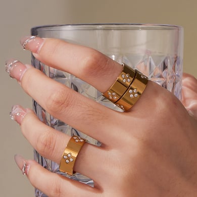 1 Piece Delicate Flower Stainless Steel Gold Color Zircon Women's Gemstone Rings h5 Picture5