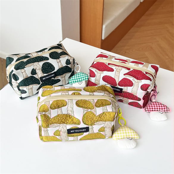1 pieza de bolsa de maquillaje clásica con diseño creativo de hongo lindo para mujer 2