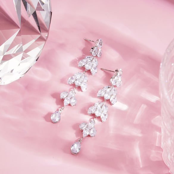 1 Pair Festive Series Flower Tassel Dangle Earrings