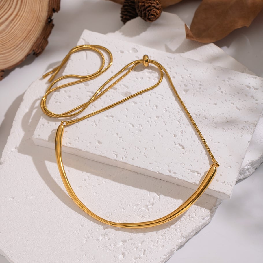 Collana con ciondolo color oro in acciaio inossidabile con catena classica da 1 pezzo Immagine4