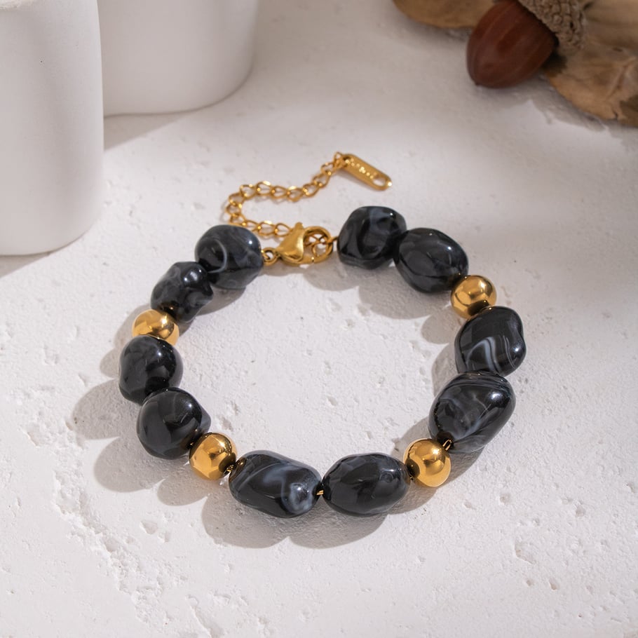 Set di collana con ciondolo a forma di stella marina con perline in resina di forma irregolare Immagine3