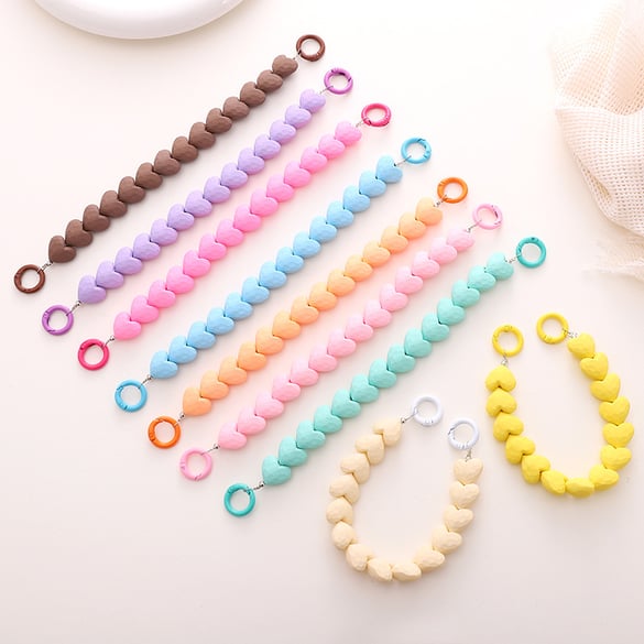 1 cadena para teléfono con forma de corazón de acrílico dulce 2