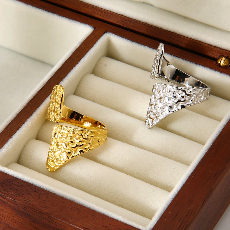 1 Piece  Daily Irregular Shape Hammer Pattern Stainless Steel  Woemn‘s Statement Rings Picture3