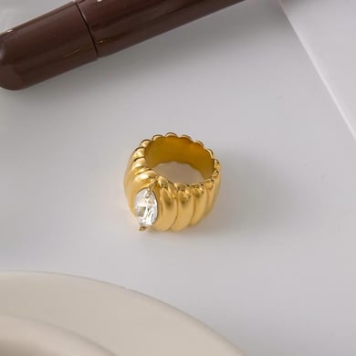 1 pezzo di anelli di lusso in acciaio inossidabile color oro h5 Immagine6