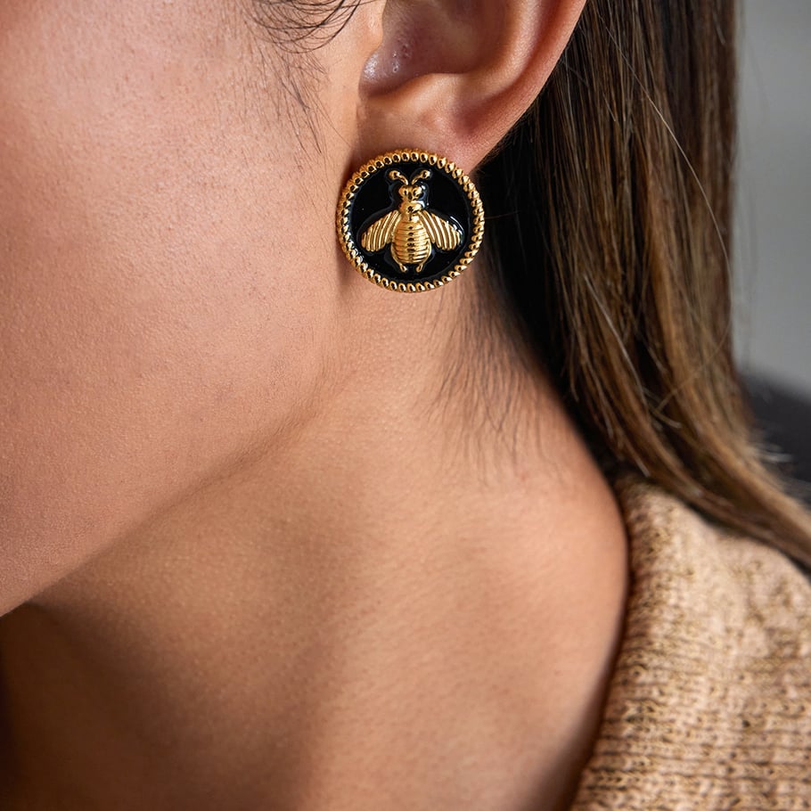 1 Pair Gorgeous Bee Pattern Stainless Steel Gold Color Women's Stud Earrings Picture3