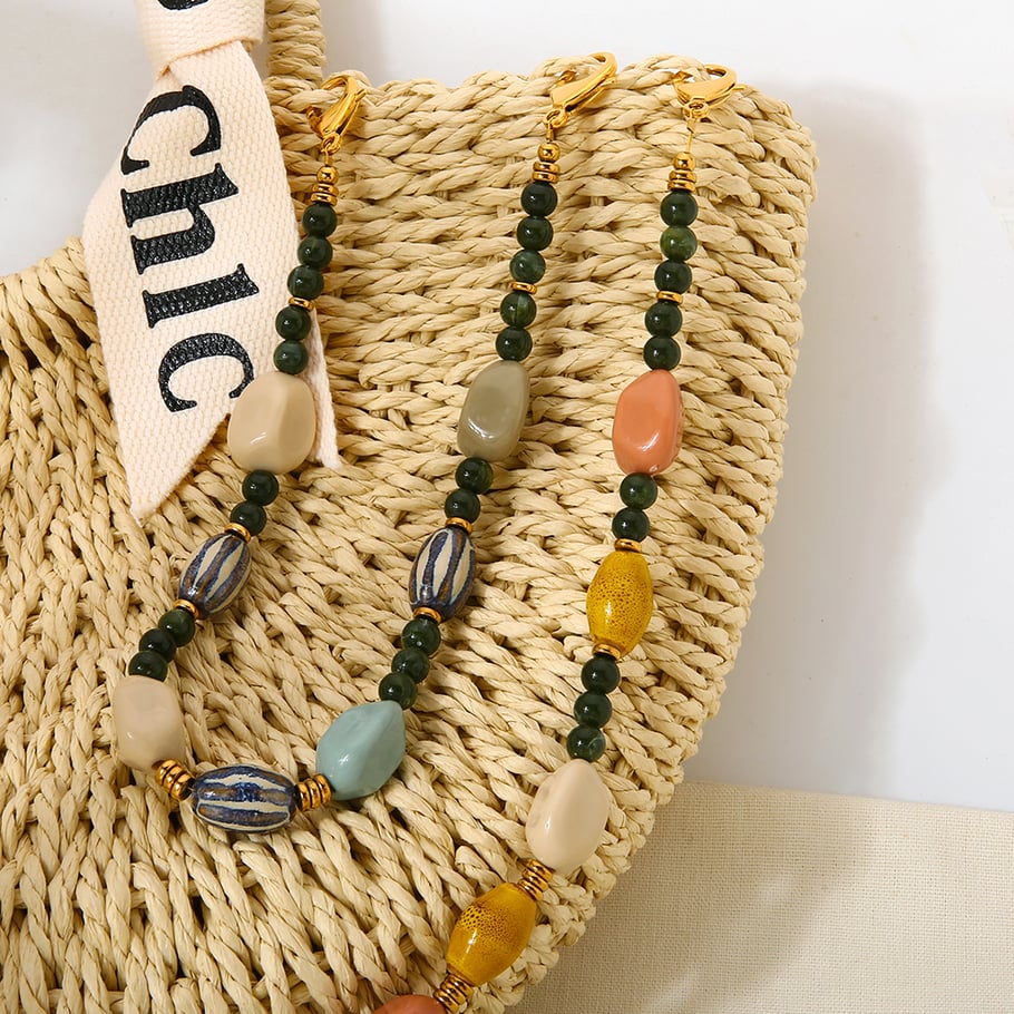 1 Piece  Retro Irregular Shape Rectangle Ceramics  Gold Color Women's Beaded Necklaces Picture4