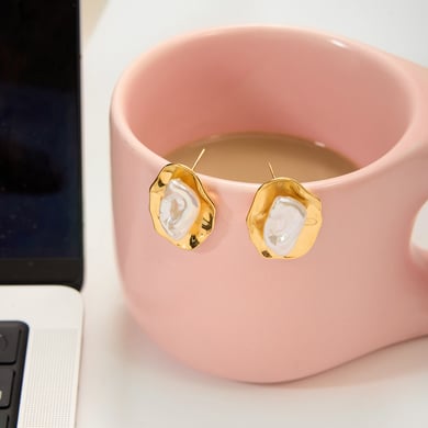 1 Paar elegante, unregelmäßig geformte Ohrstecker aus Edelstahl in Goldfarbe für Damen h5 Bild6