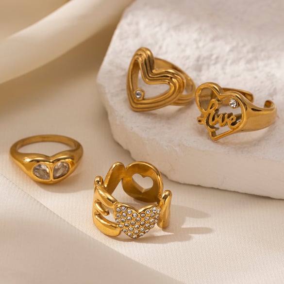 Anello con ciondolo a forma di cuore in acciaio inossidabile color oro, 1 pezzo