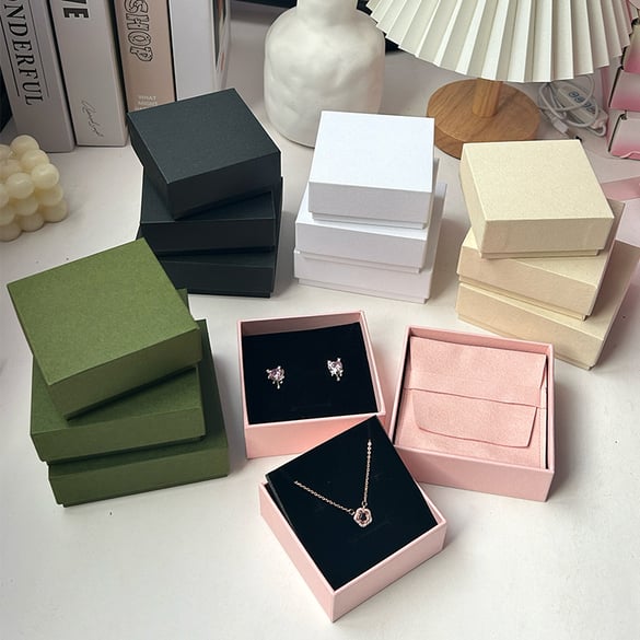 Jewelry Packaging Box Customized Logo Available