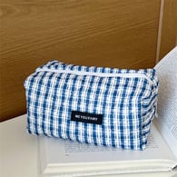 Borsa a cuscino M a quadri blu e bianchi Immagine2