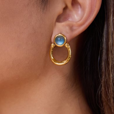 1 paio di eleganti orecchini a bottone da donna in acciaio inossidabile color oro con cerchio in resina blu h5 Immagine4
