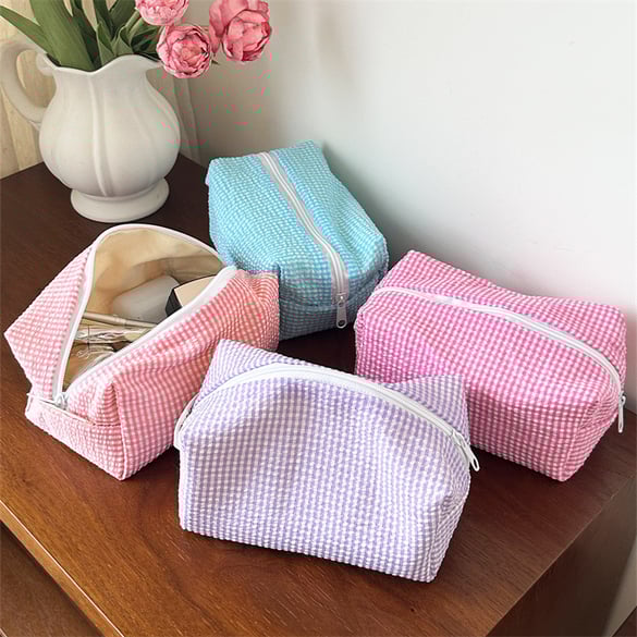 1 Piece Simple Classic Lace - trimmed Checkered Large Polyester Women's Makeup Bags 2