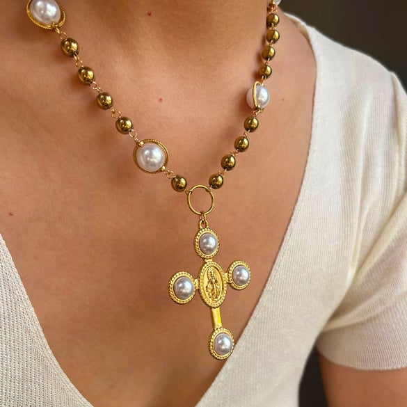 Collana di perline color oro con perle artificiali a croce da 1 pezzo