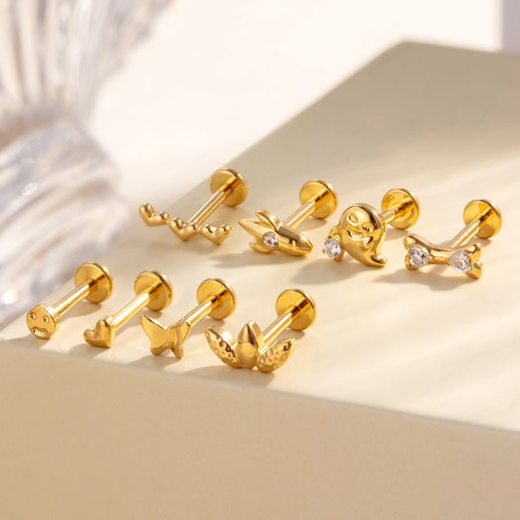 Orecchini da donna piercing in lega di titanio color oro con zirconi a forma di cuore e farfalla, 1 pezzo 2