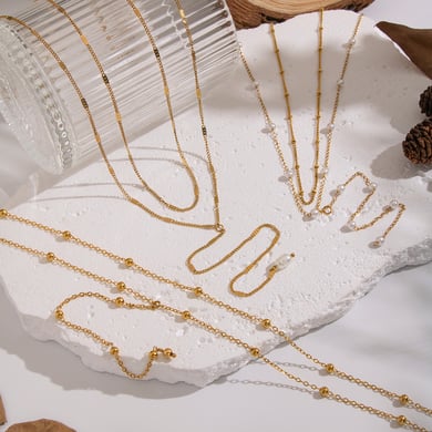 Set di collane in acciaio inossidabile color oro con catena a forma di Y h5 Immagine2