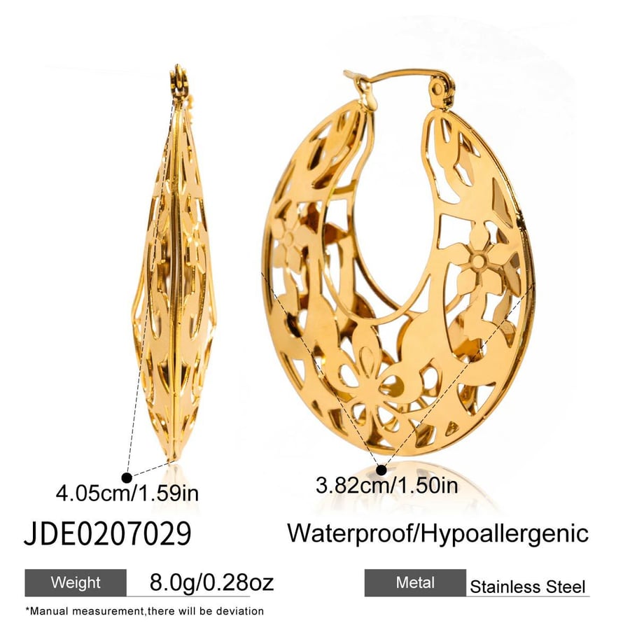 1 Paar stilvolle Creolen aus Edelstahl mit ausgehöhlter Blume in Goldfarbe für Damen Bild2