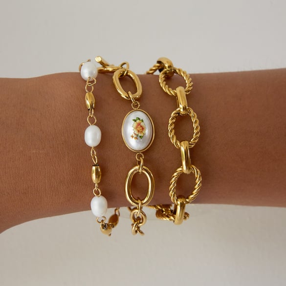 Pulsera de cadena de acero inoxidable color dorado con diseño de flores retro para mujer, 1 pieza
