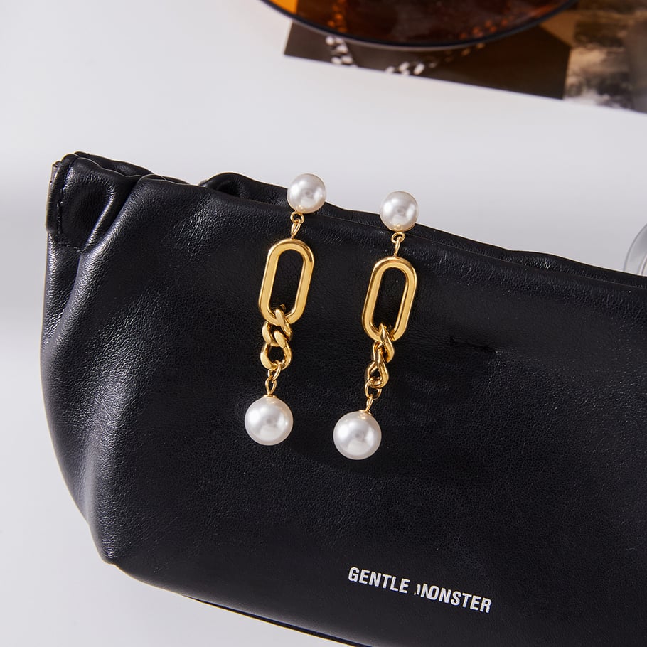 1 paio di orecchini pendenti da donna in acciaio inossidabile color oro con cerchio glamour Immagine8