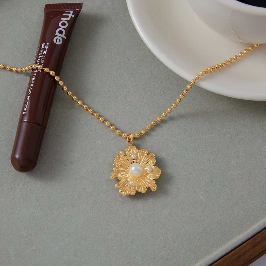 1 Stück süße Blume Edelstahl Gold Farbe Damen Anhänger Halsketten Bild5