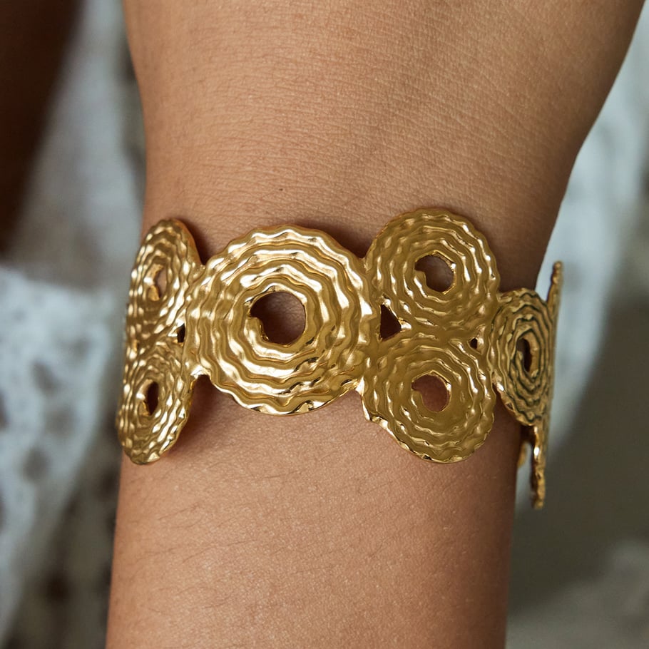 1 pulsera de acero inoxidable color dorado con diseño de paloma brillante para mujer Imagen4