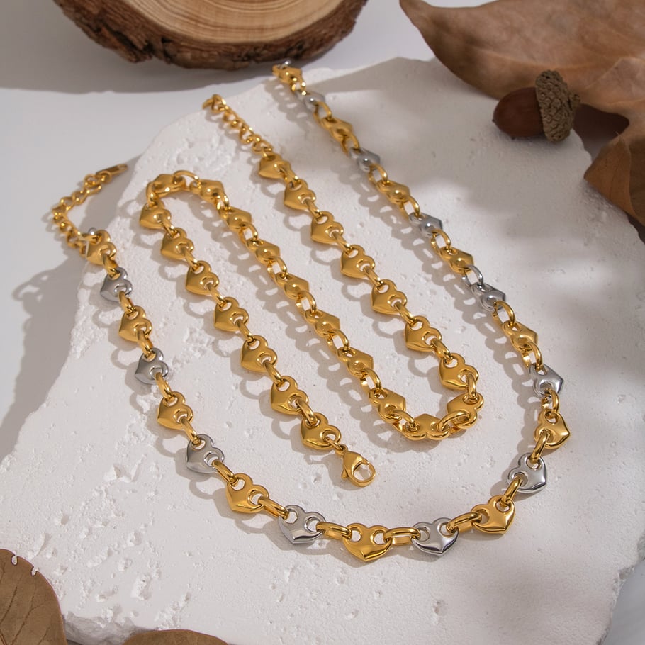 Set di collane in acciaio inossidabile color oro e argento con cuore Immagine3