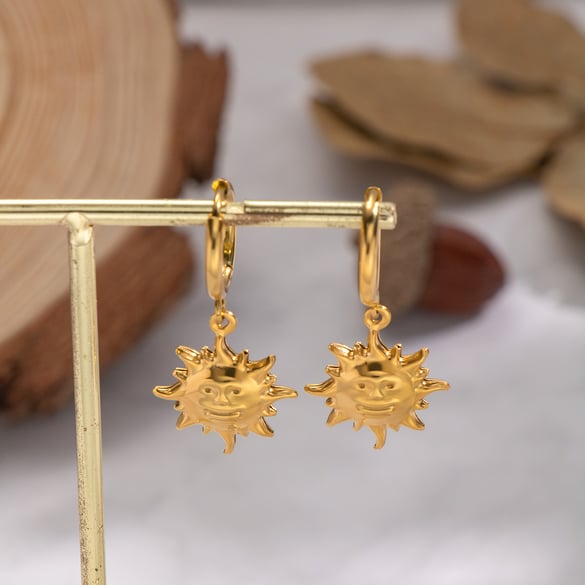 1 Paar Ohrringe mit lächelndem Sonnengesicht, Edelstahl, goldfarben 2
