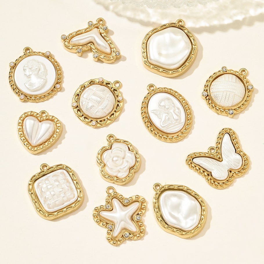 Pendentif classique en forme de cœur pour femme, en acier inoxydable, couleur or, 1 pièce Image4