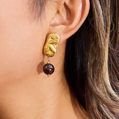 1 Pair Retro Resin Stainless Steel Gold Color Women's Drop Earrings h5 Picture3