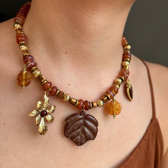 1 Piece Flower Heart Leaf Resin Gold Color Beaded Necklace 2