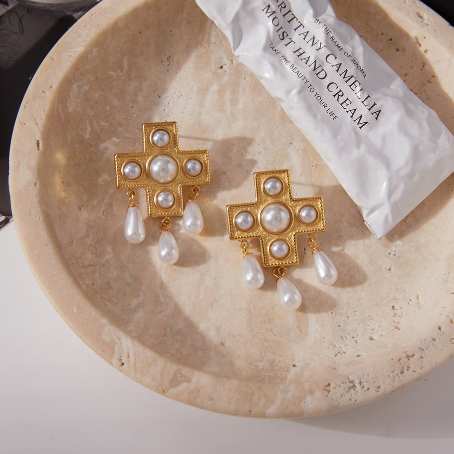 1 paio di orecchini pendenti da donna in acciaio inossidabile color oro con croce a goccia di lusso Immagine7