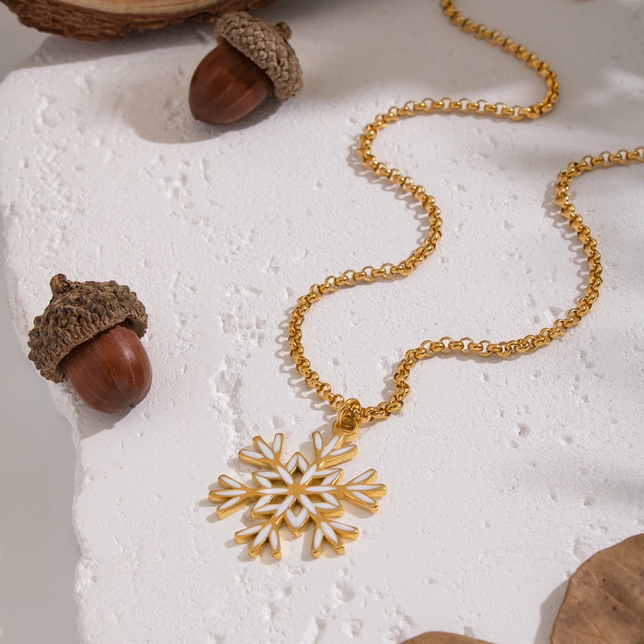 Collana con ciondolo color oro a forma di fiocco di neve in acciaio inossidabile da 1 pezzo Immagine4