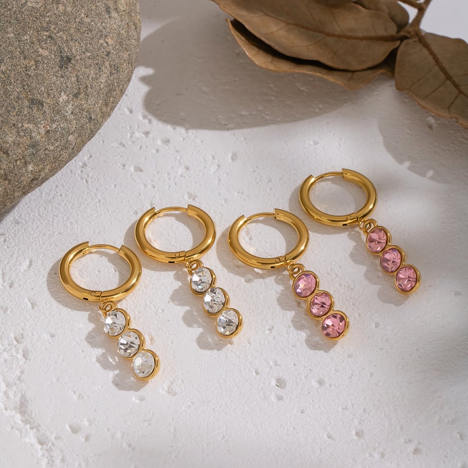 1 paio di orecchini pendenti in acciaio inossidabile color oro con zirconi Immagine3