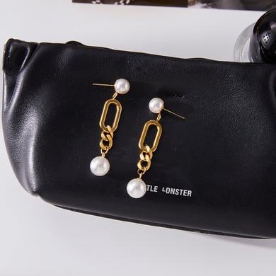 1 paio di orecchini pendenti da donna in acciaio inossidabile color oro con cerchio glamour h5 Immagine5
