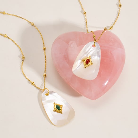 1 Piece  Elegant Irregular Shape Natural Stones Women's Pendant Necklaces 2
