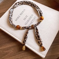 Collier imprimé léopard Image3