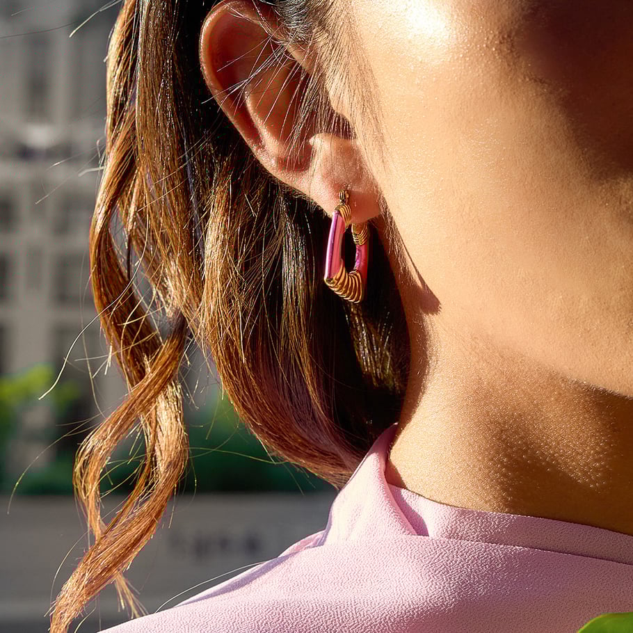 1 Pair Radiant Pink Rectangle Stainless Steel Gold Color Women's Hoop Earrings Picture4