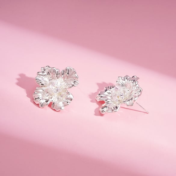 1 Pair Festive Series Flower Copper Stud Earrings