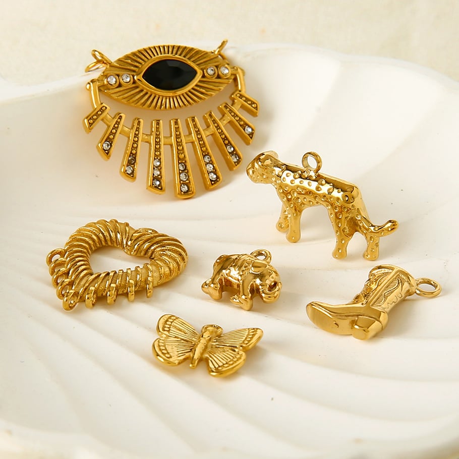 1 Piece Retro Devil's Eye Heart Animal Stainless Steel  Gold Color Women's Pendants Picture3