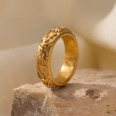 Anillo llamativo de acero inoxidable color dorado con diseño de flor de 1 pieza h5 Imagen4