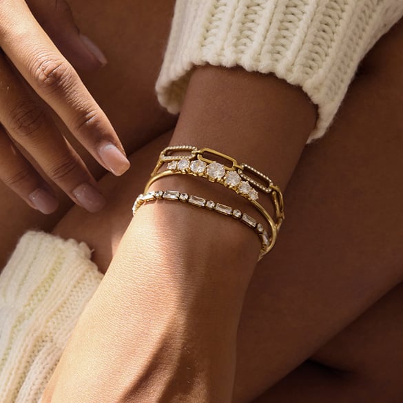 1 Piece Luxurious Circle Stainless Steel Gold Color Zircon Women's Bangles 2