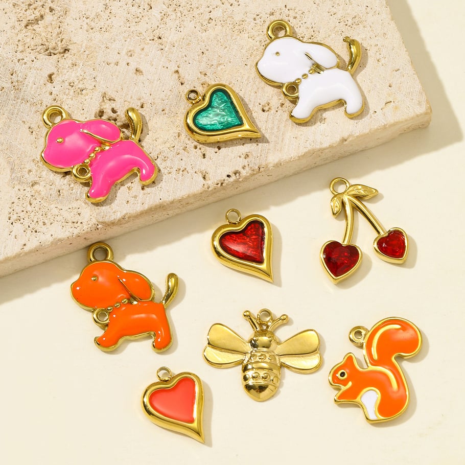 1 colgante de acero inoxidable dorado con diseño de cachorro vívido para mujer Imagen3