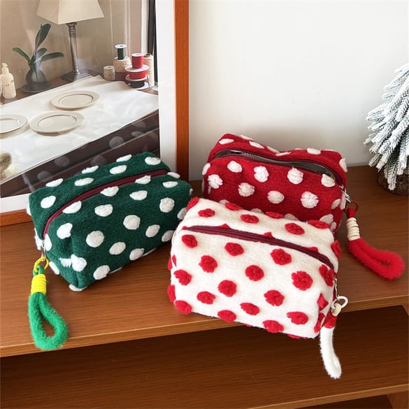 1 Piece Romantic Series Cute Polka Dots Plush Women's Makeup Bags 2
