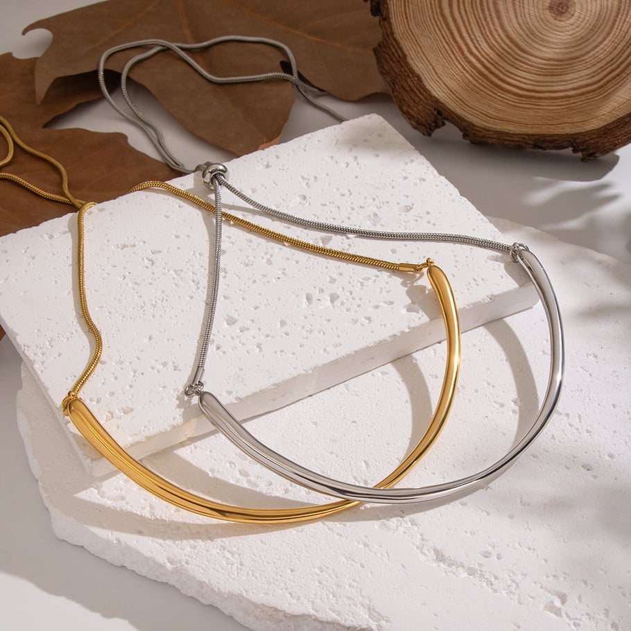 Collana con ciondolo color oro in acciaio inossidabile con catena classica da 1 pezzo Immagine2