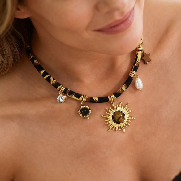 1 Piece Retro Sun Leopard Print Stainless Steel   Gold Color  Women's Pendant Necklaces 2