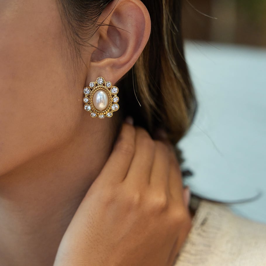 1 Pair Dazzling Circle Stainless Steel Gold Color Zircon Women's Stud Earrings h5Picture3