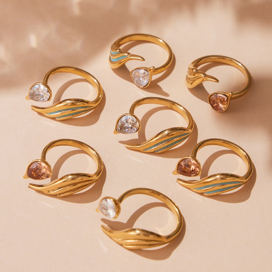 1 Piece Elegant Wings Stainless Steel Gold Color Zircon Women's Gemstone Rings Picture2