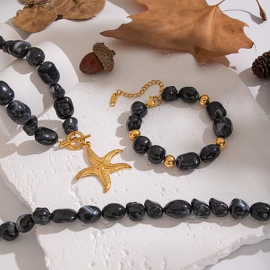 Set di collana con ciondolo a forma di stella marina con perline in resina di forma irregolare h5 Immagine4