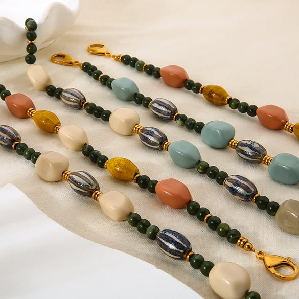1 Piece  Retro Irregular Shape Rectangle Ceramics  Gold Color Women's Beaded Necklaces 2