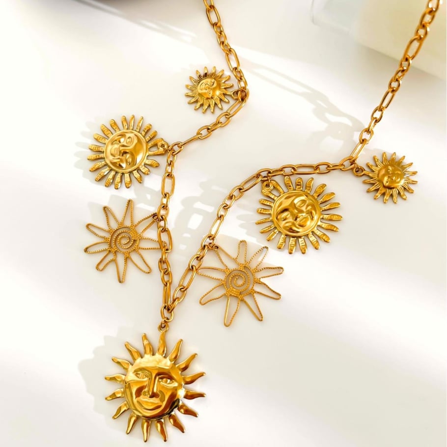 Collier avec pendentif soleil en acier inoxydable couleur or, 1 pièce Image5